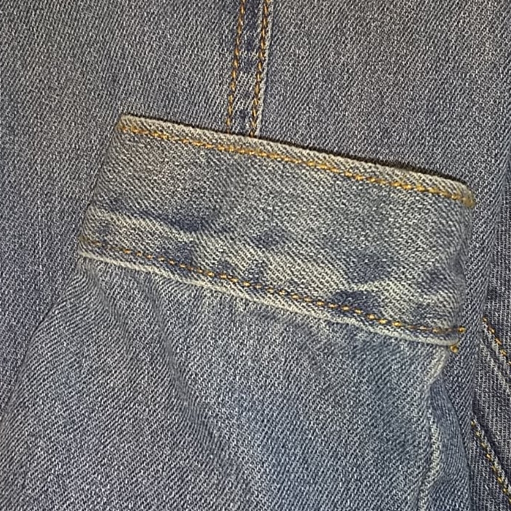 Forever 21 Jean jacket. - Picture 5 of 10